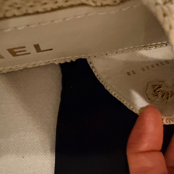 CHANEL NEW Cream/Beige Raffia CC Espadrille Slide Mule Sandals 38 NEW - Picture 9 of 11